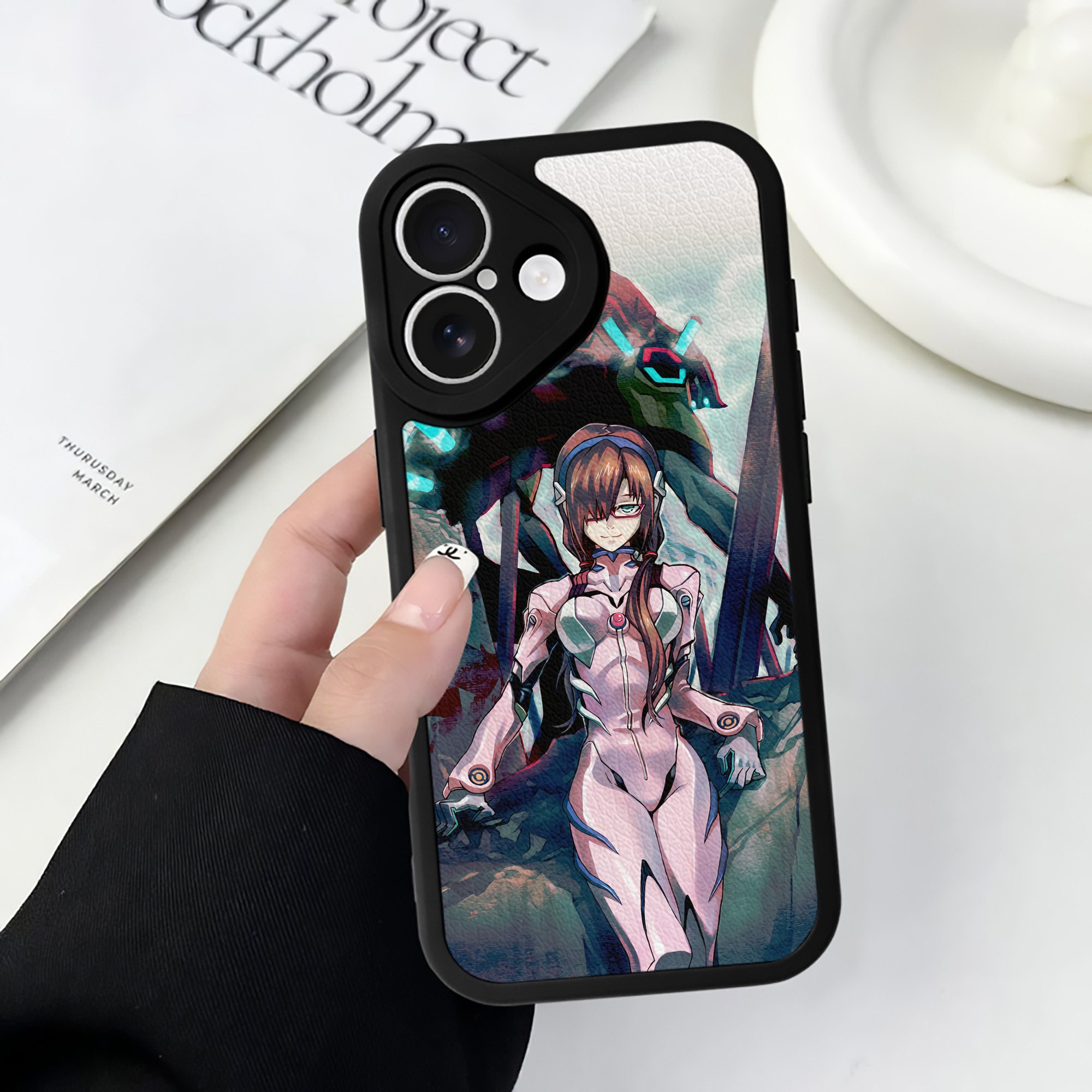 （画像用） EVA 新世紀エヴァンゲリオン 【iPhone 16シリーズ対応】シリコンスマホケース（レザー調） 材質：シリコン